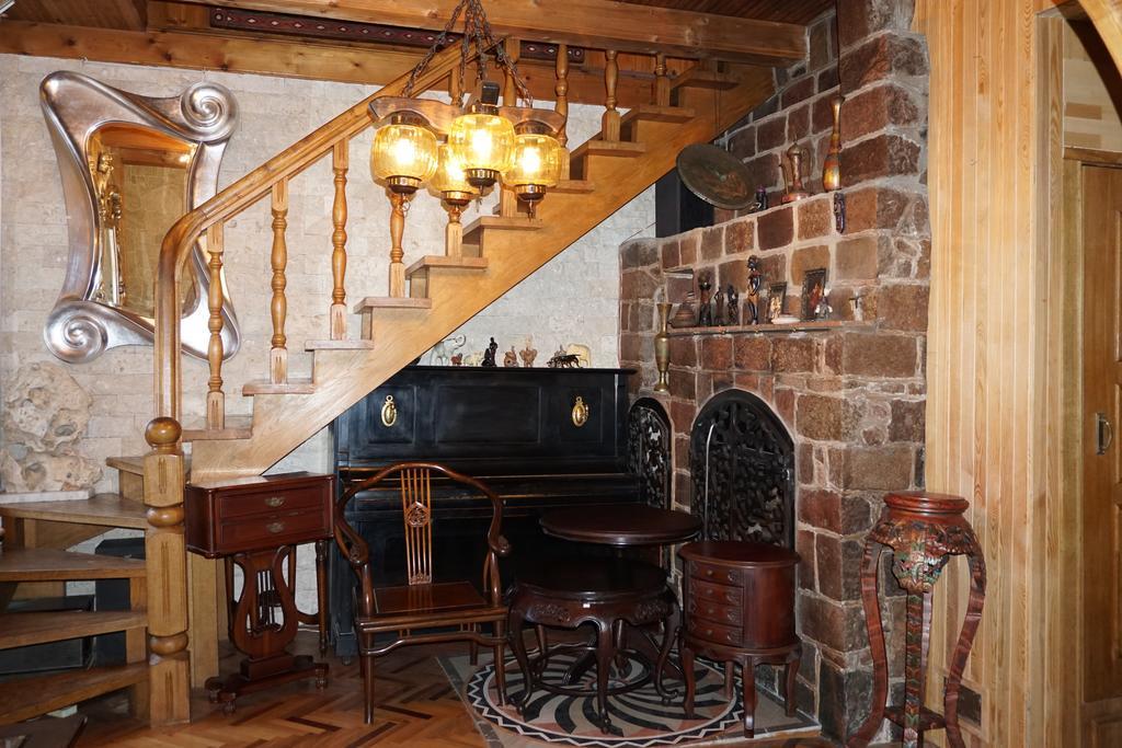 Pas Birute Hotel Kaunas Ngoại thất bức ảnh